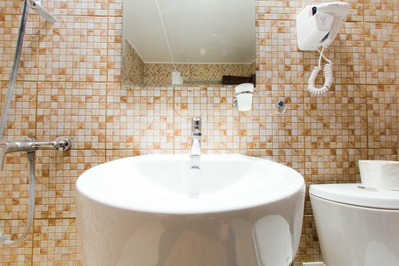Pitsunda Hotel Zewnętrze zdjęcie