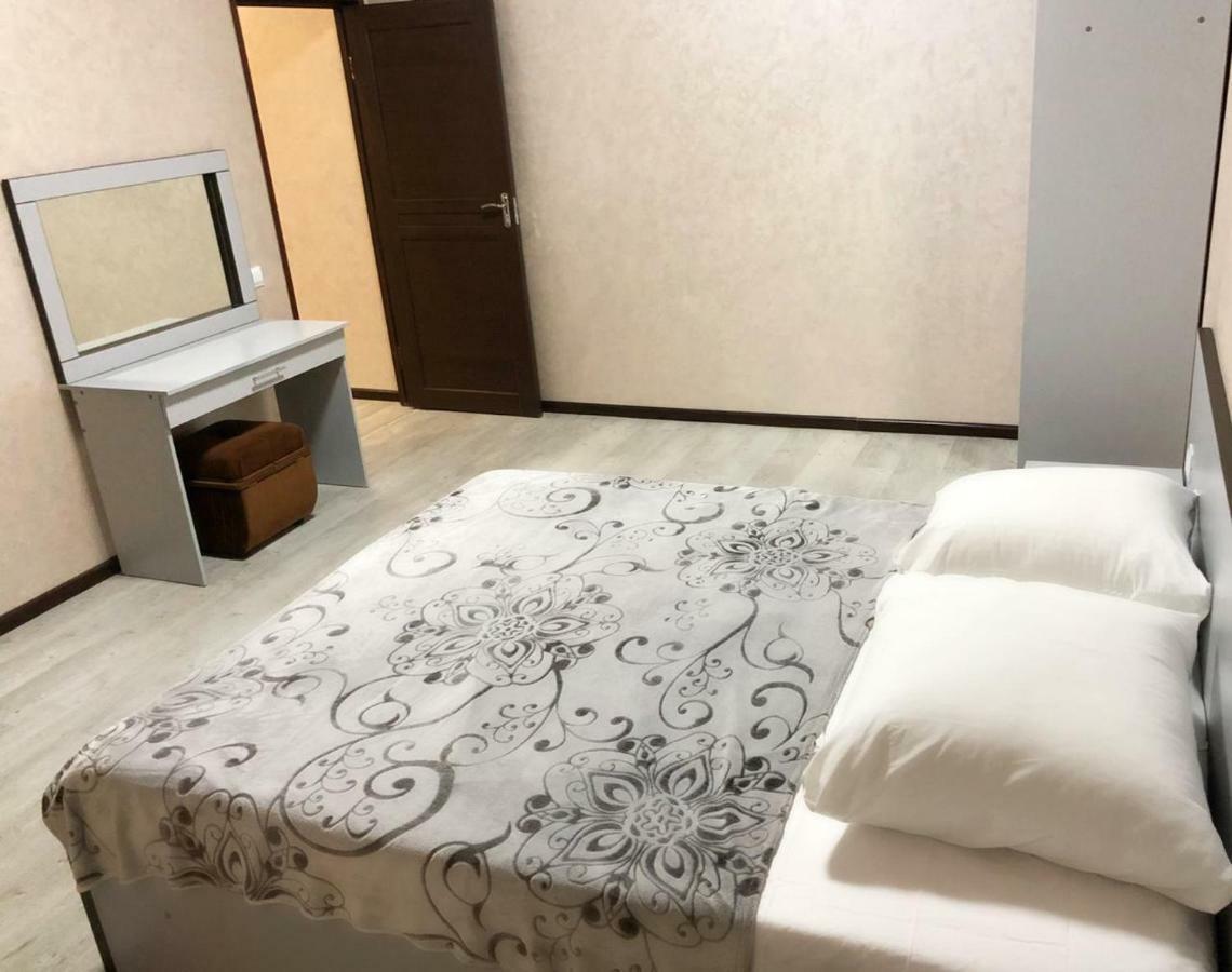 Pitsunda Hotel Zewnętrze zdjęcie